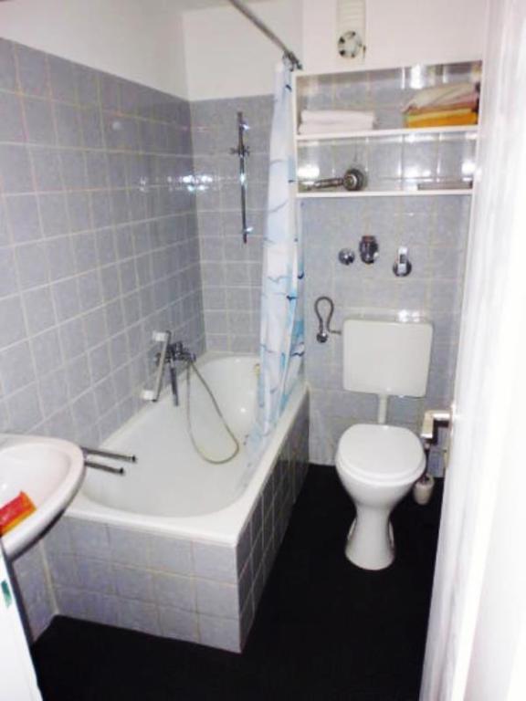 Property Photo (15898)