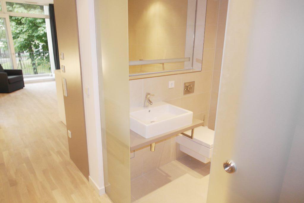 Property Photo (16402)