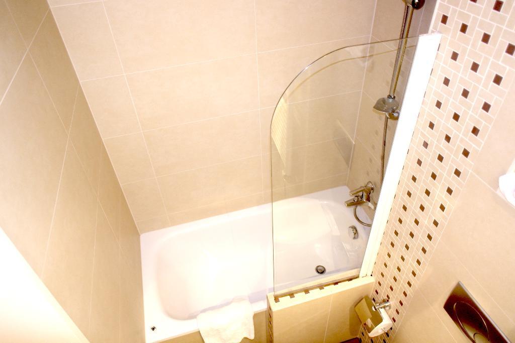 Property Photo (15822)