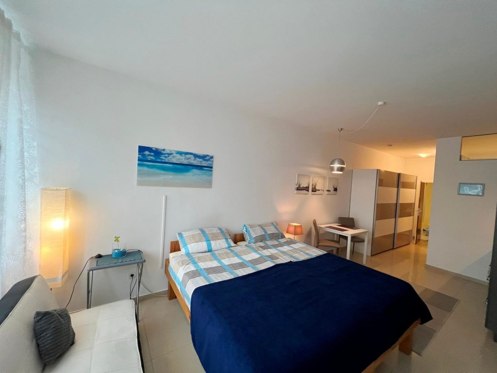Property Photo (15465)
