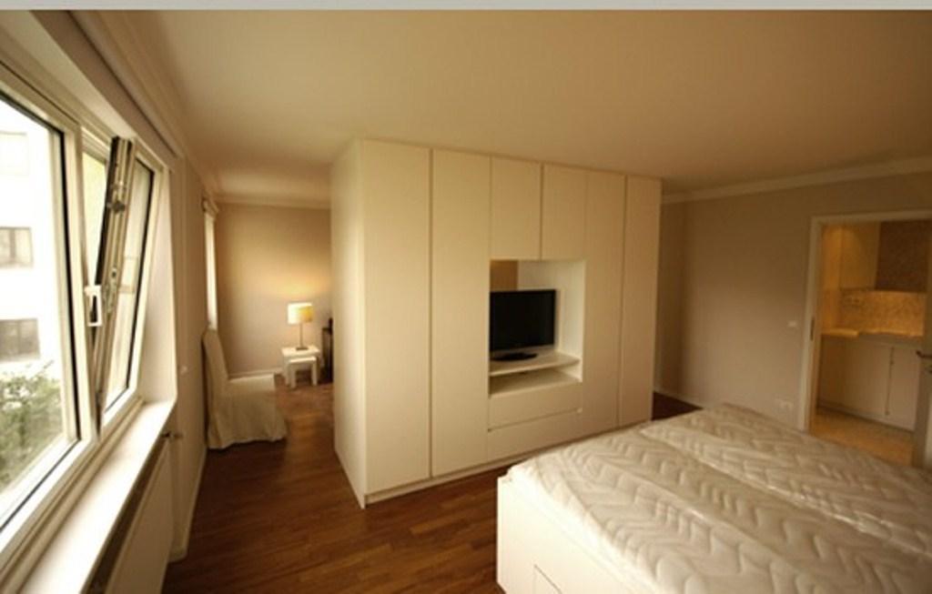 Property Photo (15600)