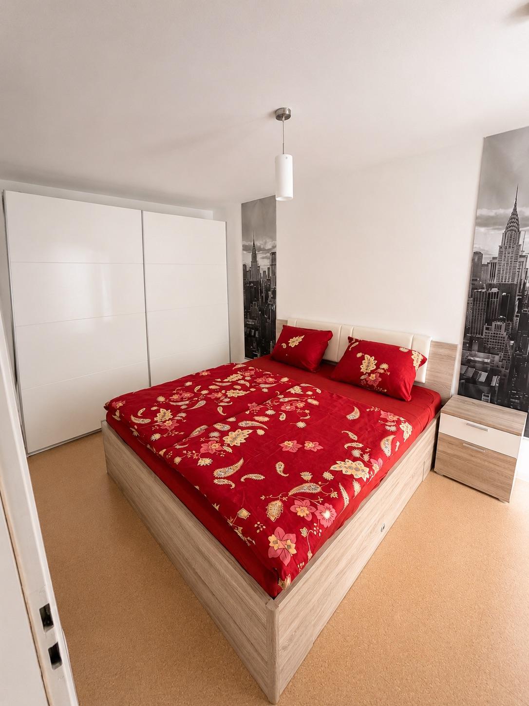 Property Photo (18606)